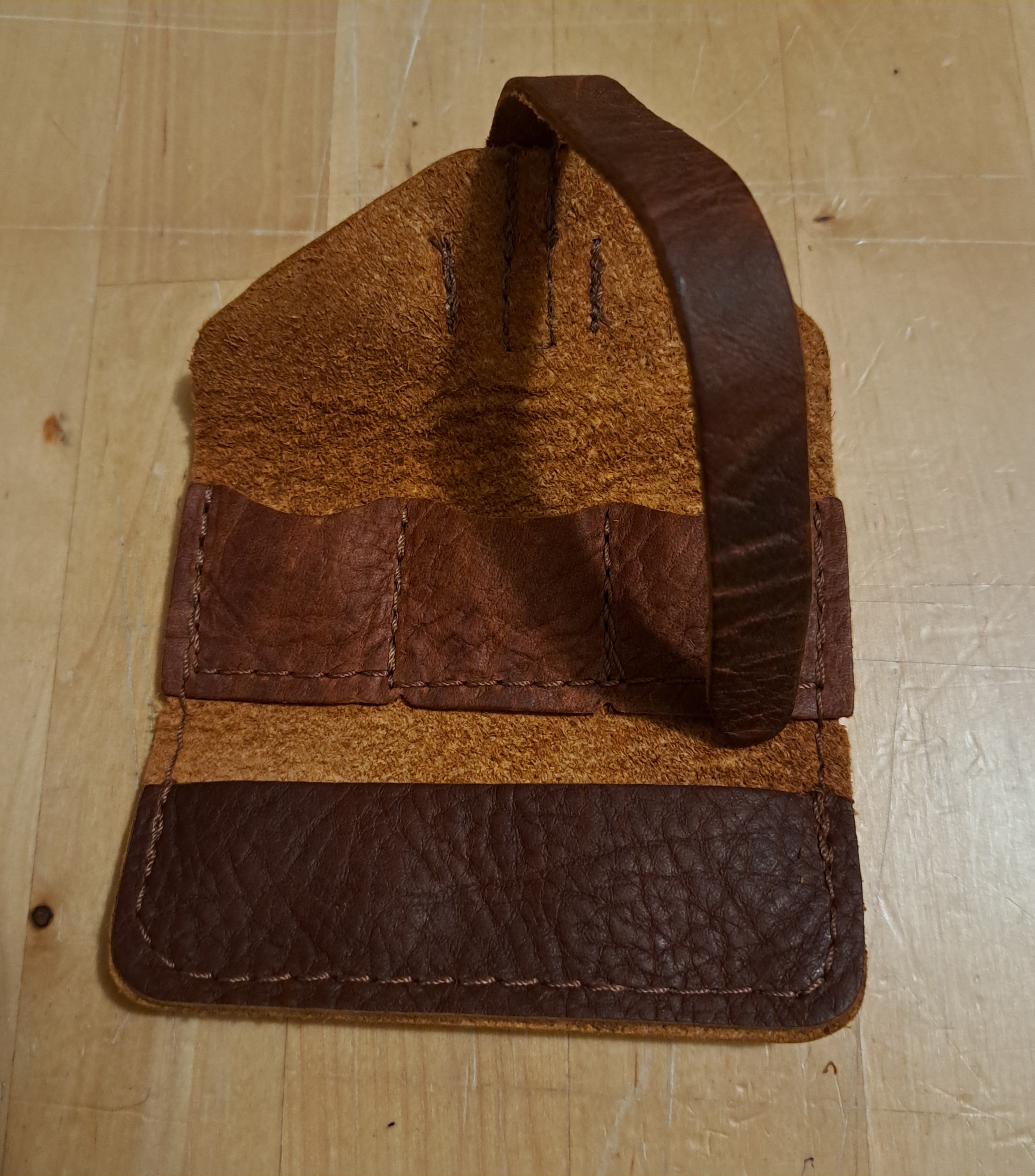 Flint Wallet Pattern SOLD - Like New Flint Wallet | The Muzzleloading Forum