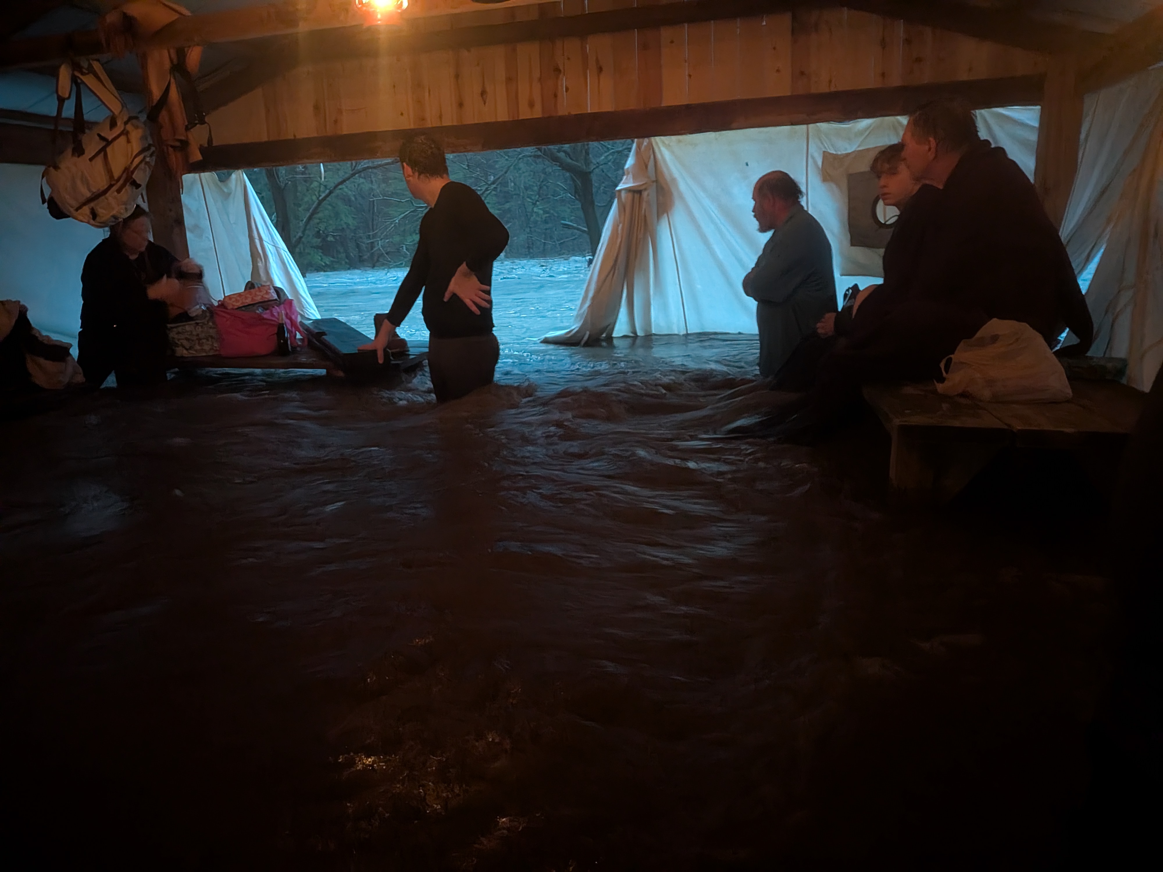 Disaster At A Kansas Rendezvous ( New Photos) | The Muzzleloading Forum